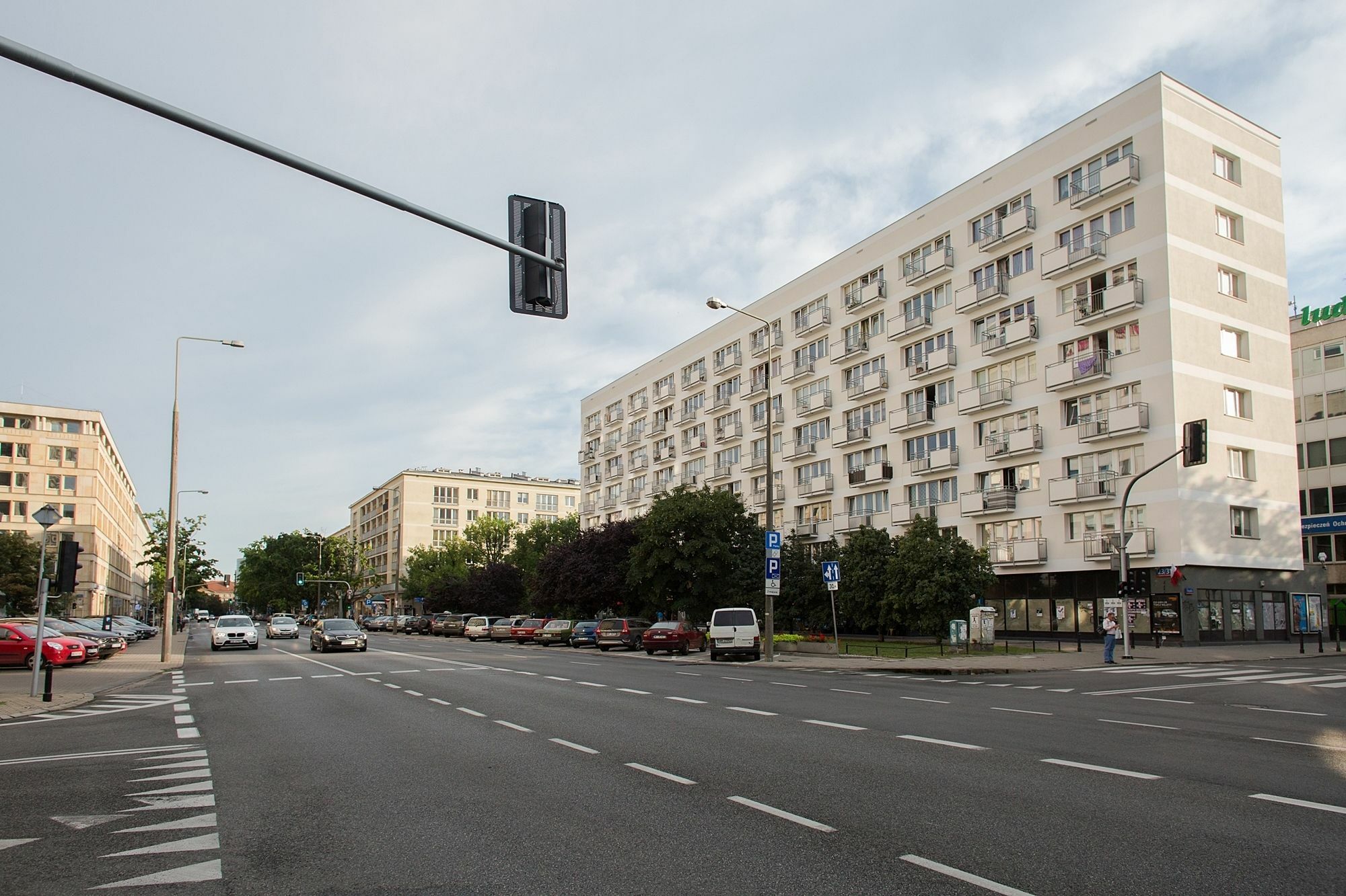 Shortstaypoland Krucza Варшава Екстер'єр фото